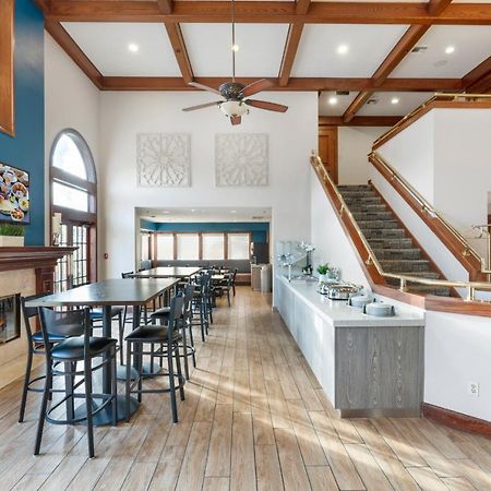 Chase Suites Brea-Fullerton - North Orange County Bagian luar foto