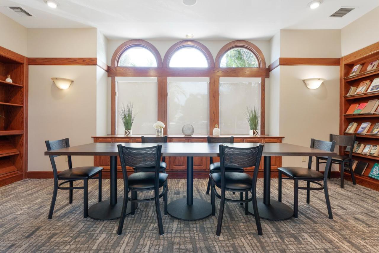 Chase Suites Brea-Fullerton - North Orange County Bagian luar foto