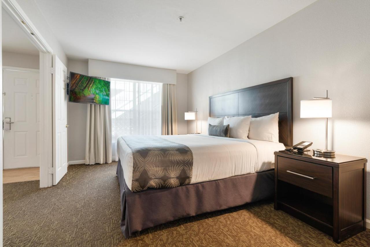 Chase Suites Brea-Fullerton - North Orange County Bagian luar foto