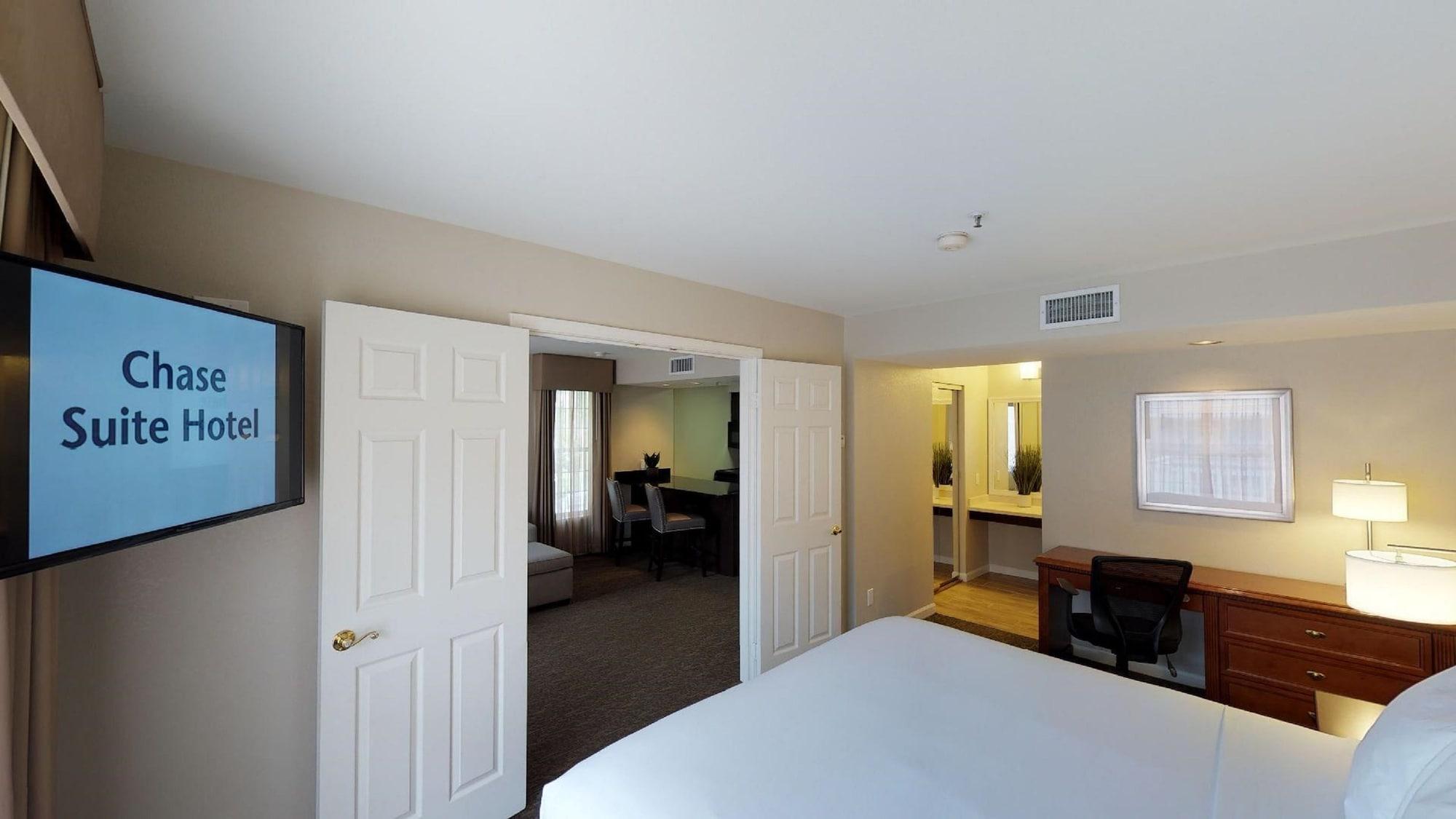 Chase Suites Brea-Fullerton - North Orange County Bagian luar foto