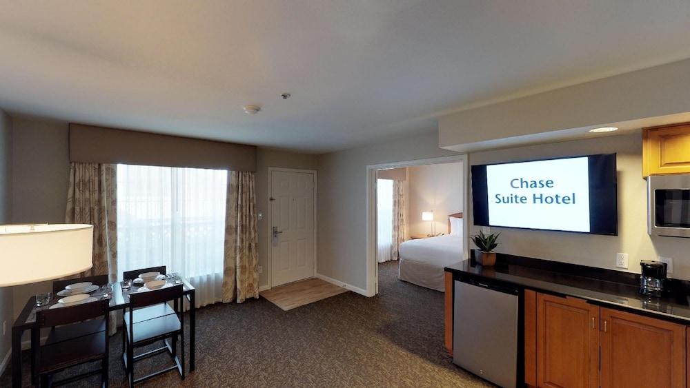 Chase Suites Brea-Fullerton - North Orange County Bagian luar foto