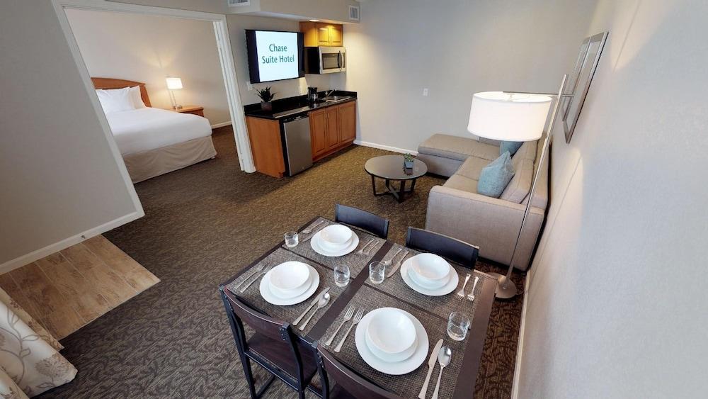 Chase Suites Brea-Fullerton - North Orange County Bagian luar foto