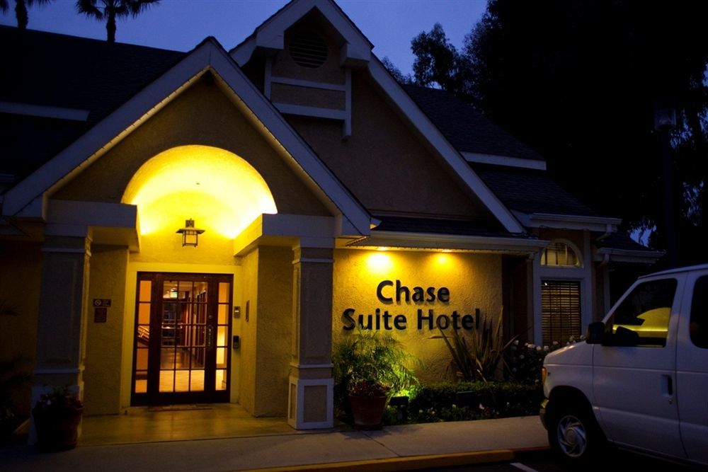 Chase Suites Brea-Fullerton - North Orange County Bagian luar foto